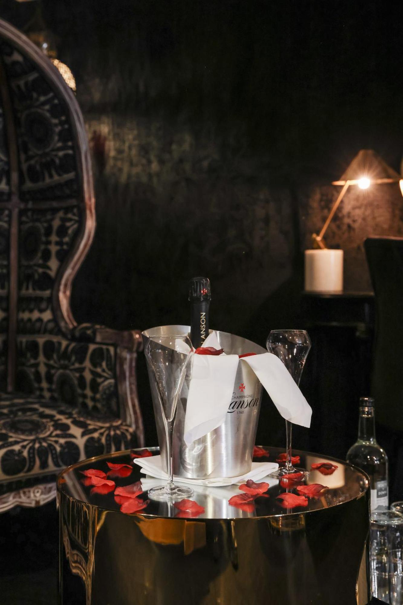 Crazy Bear 4* Stadhampton
