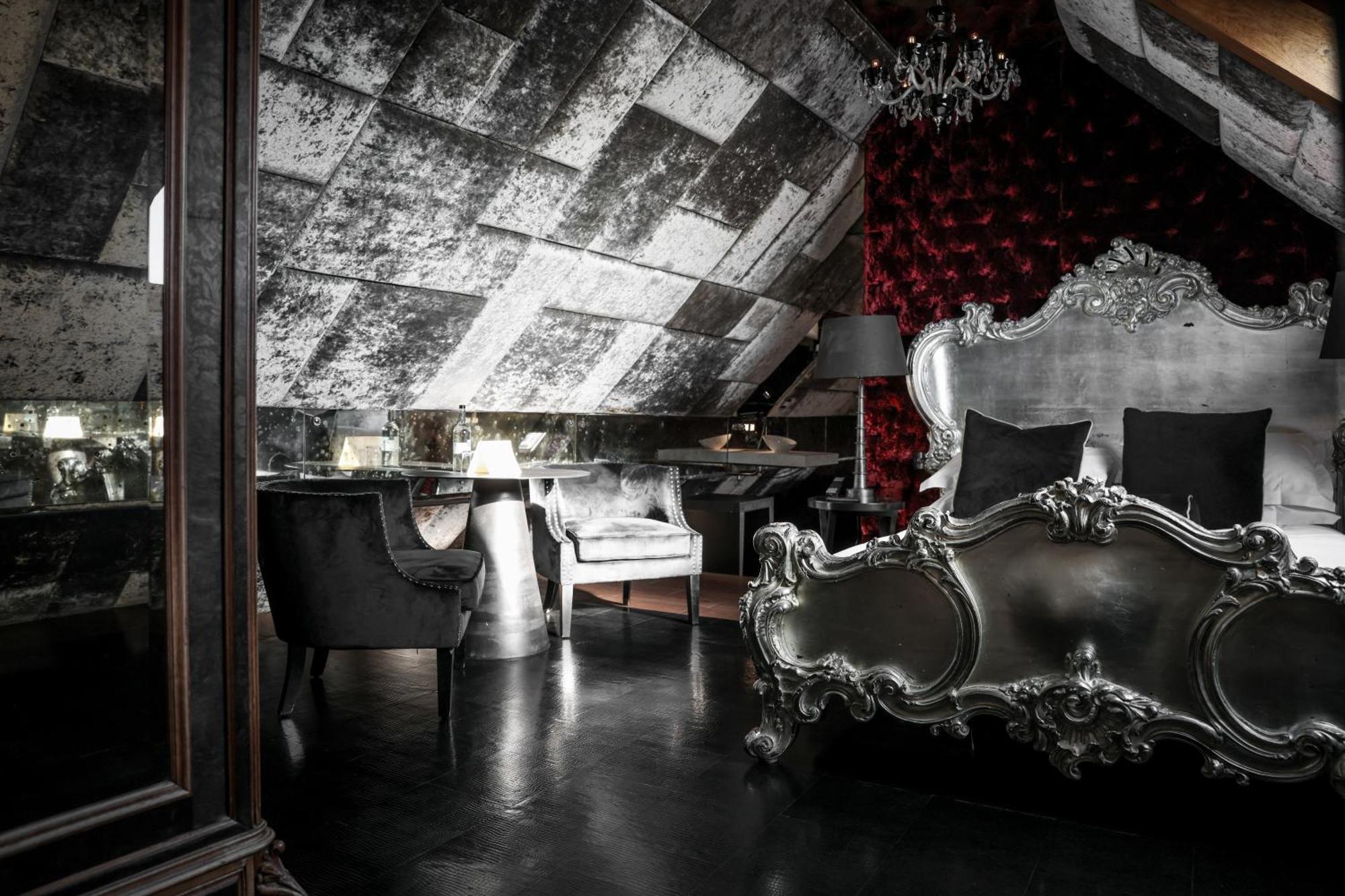 Crazy Bear Hotel