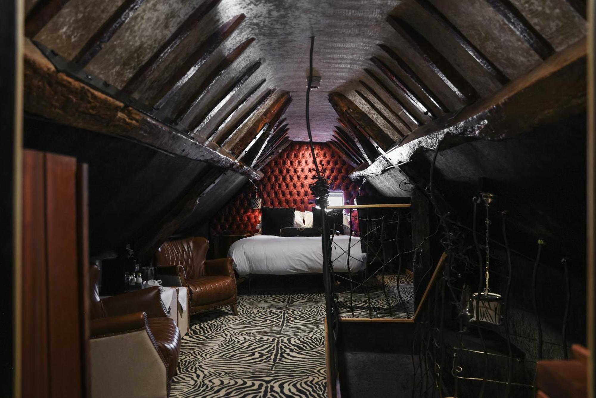 Crazy Bear Hotel