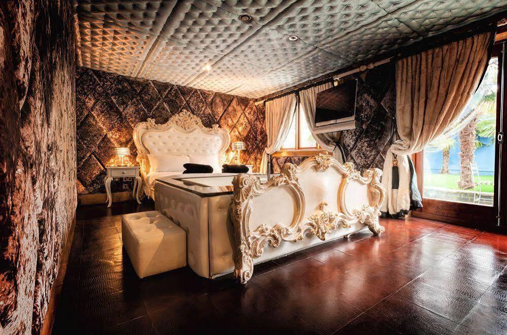 Hotel Crazy Bear Stadhampton